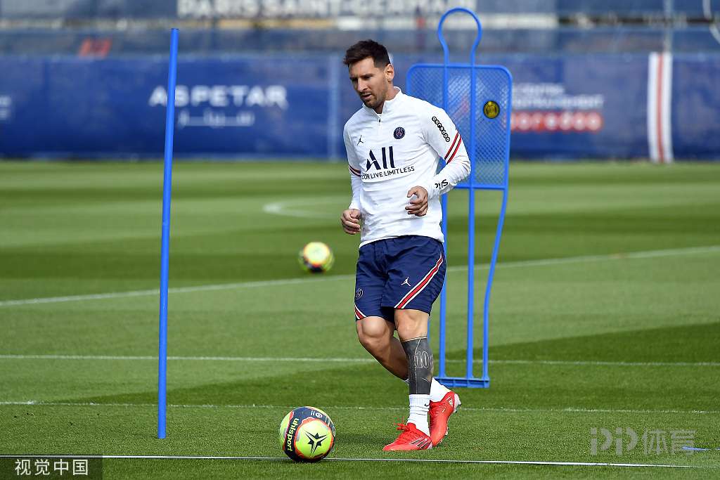 《原神》新手主C与强势四星五星角色推荐：开荒期的得力助手