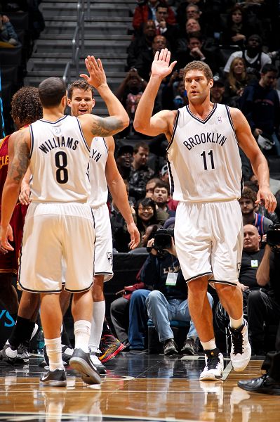 就在今天！尼克斯大战独行侠，29岁唐斯打疯了，轰破69年NBA纪录